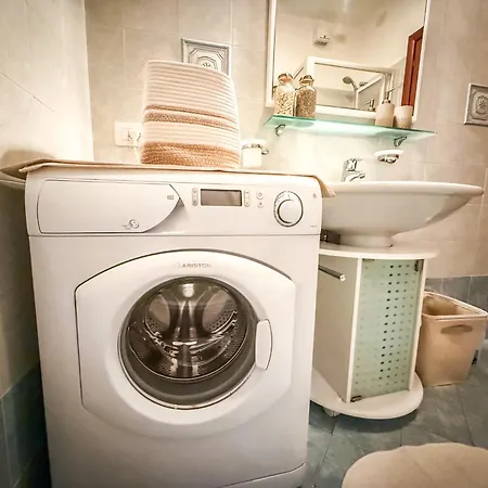 A 40 Mt Dal Mare Fronte Mare Rifa790 * Cupra Marittima