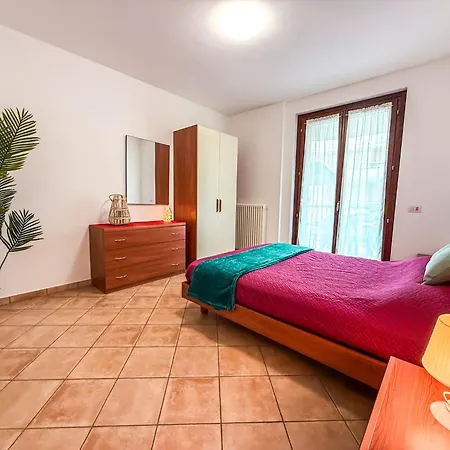 Apartment A 40 Mt Dal Mare Fronte Mare Rifa790 *