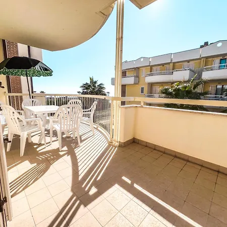 Apartmán A 40 Mt Dal Mare Fronte Mare Rifa790 *